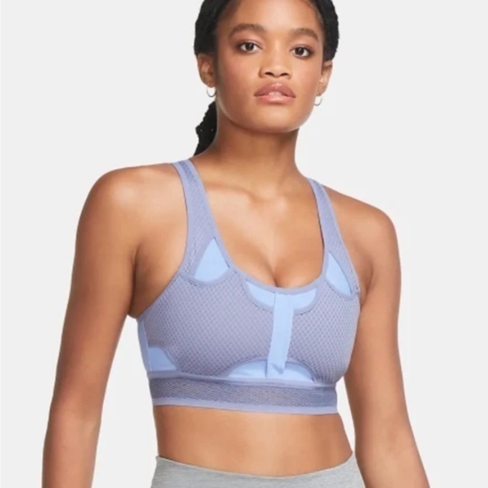 NWT Nike Swoosh UltraBreathe Women's Medium-Support  Sports Bra Size Large
